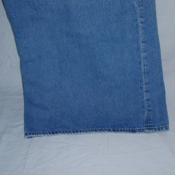 American Eagle Super High Rise Ultra Wide Leg Jeans Sz 6 SHORT Blue Destructed - Picture 7 of 16